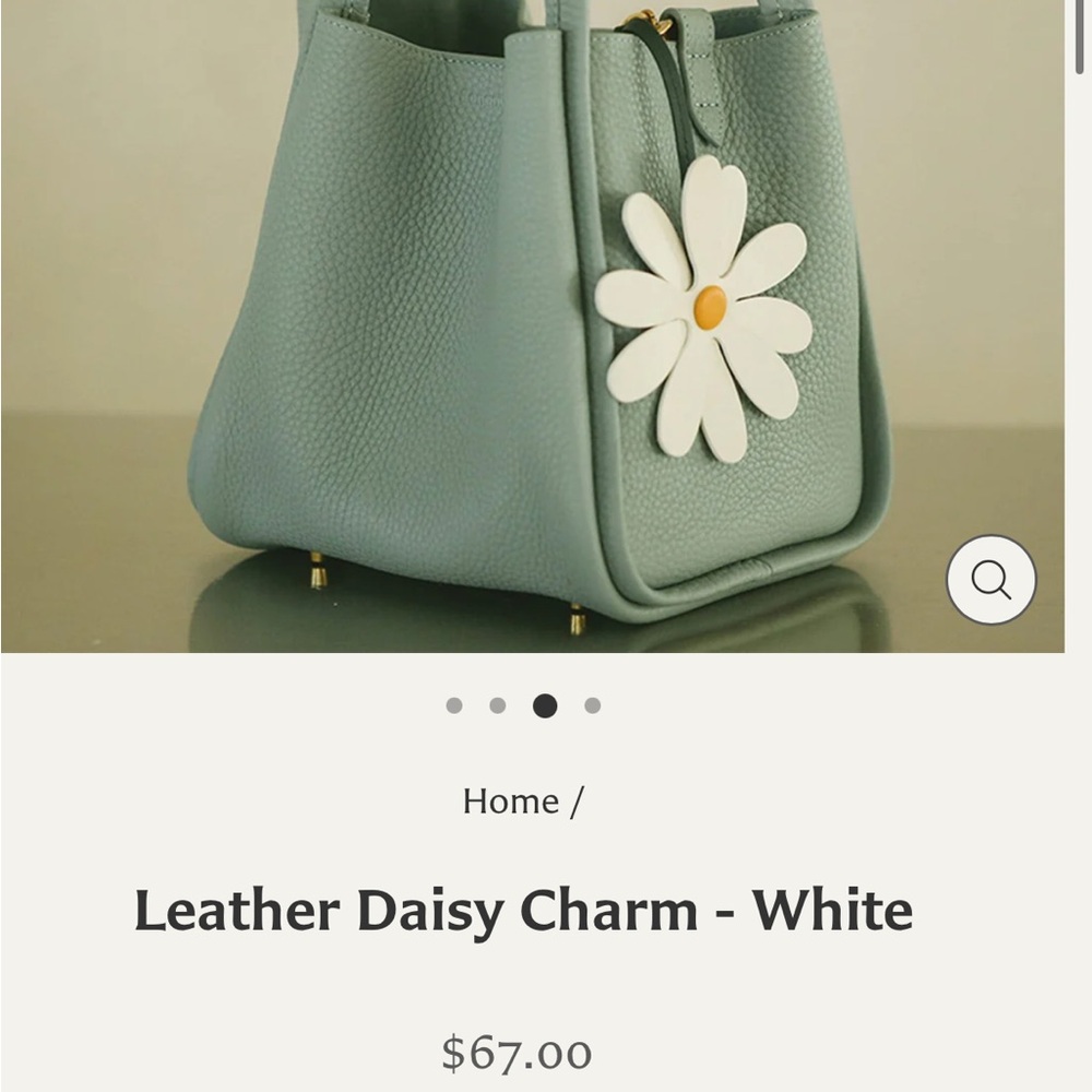 Songmont New with tag Leather Disney charm white flower - Picture 6 of 7